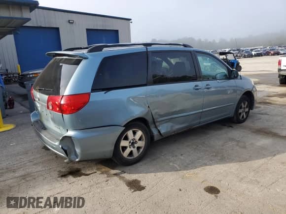 2009 Toyota Sienna CE с VIN 5TDZK23C19S225508, выставлен на аукционе Copart как лот 84565215 с пробегом 215 101 миль миль и Списание • Salvage title. История ставок и продаж доступна на DreamBid. Изображение 3.
