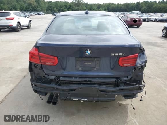 2016 BMW 3 Series 328i with VIN WBA8E9G51GNU29989, listed as a Copart auction lot 69111065 with 82,574 mi miles and Salvage title. Bid and sale history available at DreamBid. Image 6.