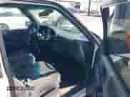 2001 Chevrolet S-10 LS Xtreme с VIN 1GCCS19W218191492, выставлен на аукционе IAAI как лот 43089377 с пробегом 230 306 миль миль и . История ставок и продаж доступна на DreamBid. Изображение 5.