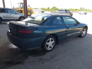 1995 Dodge Avenger z VIN 4B3AU52N4SE180040, wystawiony jako IAAI lot #43239031 z przebiegiem 83 695 mil mil oraz . Historia ofert i sprzedaży dostępna na DreamBid. Obrazek 4.