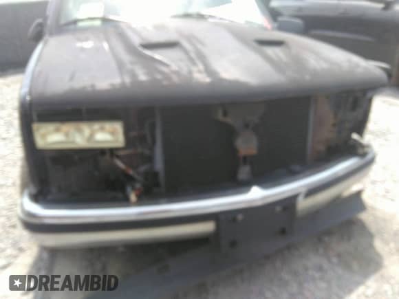 1995 GMC Sierra 1500 с VIN 1GTEC14K0SZ545712, выставлен на аукционе IAAI как лот 37252791 с пробегом 2 453 761 миль миль и . История ставок и продаж доступна на DreamBid. Изображение 10.