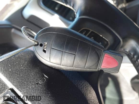 2019 Ram 1500 Warlock с VIN 1C6RR7LT3KS519053, выставлен на аукционе IAAI как лот 43385631 с пробегом 205 848 миль миль и . История ставок и продаж доступна на DreamBid. Изображение 11.