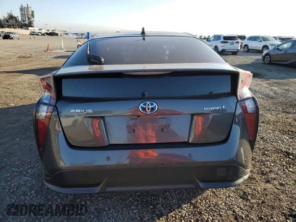 2017 Toyota Prius Two Eco с VIN JTDKARFU7H3030577, выставлен на аукционе Copart как лот 90267455 с пробегом 111 992 миль миль и Списание • Salvage title. История ставок и продаж доступна на DreamBid. Изображение 6.