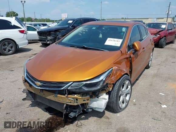 2017 Chevrolet Cruze Premier с VIN 3G1BF6SM9HS581554, выставлен на аукционе IAAI как лот 43038185 с пробегом Не указан миль и . История ставок и продаж доступна на DreamBid. Изображение 2.