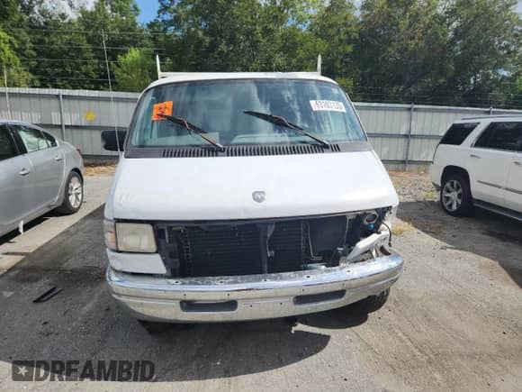 1997 Dodge Passenger with VIN 2B5WB35Z4VK575651, listed as a Copart auction lot 63103135 with 198,018 mi miles and Salvage title. Bid and sale history available at DreamBid. Image 5.