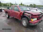 2011 Chevrolet Colorado 1LT z VIN 1GCJTCF9XB8136112, wystawiony jako IAAI lot #42641013 z przebiegiem 117 562 mil mil oraz . Historia ofert i sprzedaży dostępna na DreamBid. Obrazek 1.