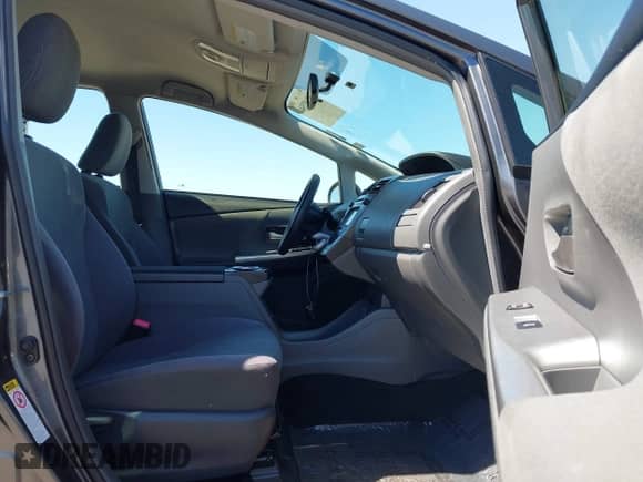 2012 Toyota Prius Two с VIN JTDZN3EU1C3156444, выставлен на аукционе IAAI как лот 42697544 с пробегом 172 476 миль миль и . История ставок и продаж доступна на DreamBid. Изображение 5.