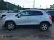 2022 Chevrolet Trax LT с VIN KL7CJPSM4NB551219, выставлен на аукционе IAAI как лот 43152111 с пробегом 30 232 миль миль и . История ставок и продаж доступна на DreamBid. Изображение 14.