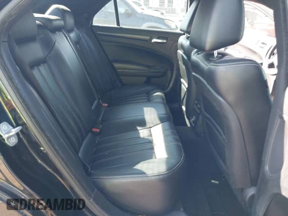 2014 Chrysler 300 S with VIN 2C3CCABT7EH180960, listed as a IAAI auction lot 38901474 with 141,716 mi miles and . Bid and sale history available at DreamBid. Image 8.