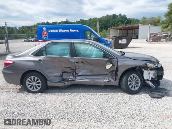 2017 Toyota Camry XLE с VIN 4T1BF1FK4HU422522, выставлен на аукционе IAAI как лот 43088085 с пробегом 90 775 миль миль и . История ставок и продаж доступна на DreamBid. Изображение 14.