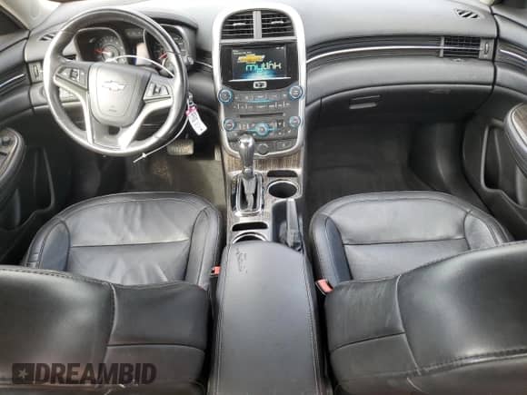 2015 Chevrolet Malibu LTZ with VIN 1G11F5SL5FF161238, listed as a Copart auction lot 82072065 with 187,070 mi miles and Salvage title. Bid and sale history available at DreamBid. Image 8.