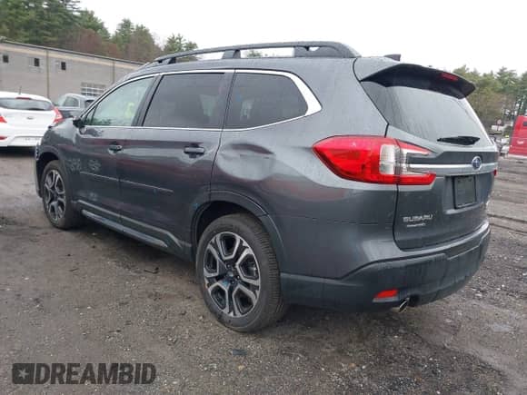 2024 Subaru Ascent Limited with VIN 4S4WMAUDXR3463367, listed as a IAAI auction lot 41925099 with 5,652 mi miles and . Bid and sale history available at DreamBid. Image 3.