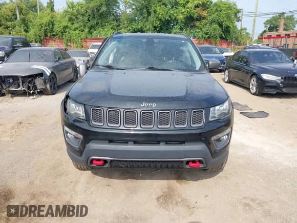 2018 Jeep Compass Trailhawk с VIN 3C4NJDDB0JT129673, выставлен на аукционе IAAI как лот 42887666 с пробегом 121 735 миль миль и . История ставок и продаж доступна на DreamBid. Изображение 12.