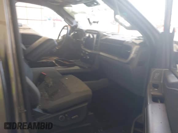 2021 Ford F-150 XL with VIN 1FTEW1CP6MFC47920, listed as a IAAI auction lot 43300277 with Not provided miles and . Bid and sale history available at DreamBid. Image 5.