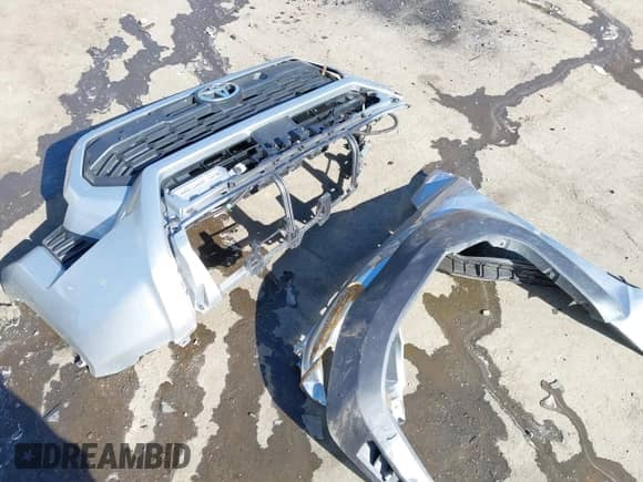 2024 Toyota Tacoma SR5 with VIN 3TMLB5JN4RM022026, listed as a IAAI auction lot 41409069 with 20,354 mi miles and . Bid and sale history available at DreamBid. Image 12.