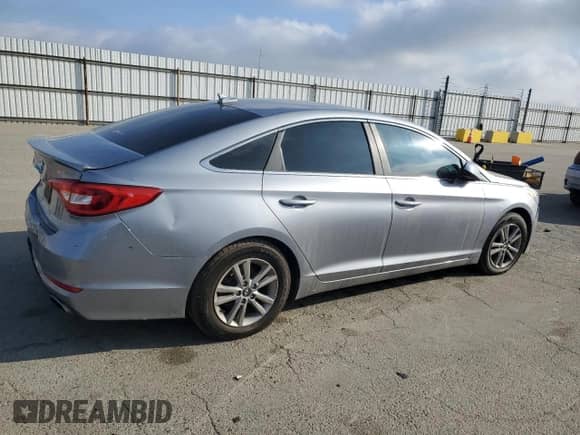 2016 Hyundai Sonata SE с VIN 5NPE24AF5GH316856, выставлен на аукционе Copart как лот 86188644 с пробегом 124 923 миль миль и Списание • Salvage title. История ставок и продаж доступна на DreamBid. Изображение 3.