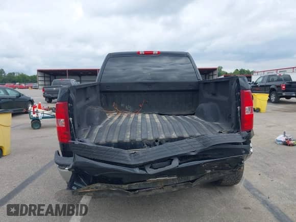 2010 Chevrolet Silverado 1500 LT с VIN 3GCRKSE32AG264950, выставлен на аукционе IAAI как лот 43038088 с пробегом 154 122 миль миль и . История ставок и продаж доступна на DreamBid. Изображение 16.