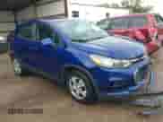 2017 Chevrolet Trax LS z VIN 3GNCJKSB6HL186542, wystawiony jako IAAI lot #42597857 z przebiegiem 107 275 mil mil oraz . Historia ofert i sprzedaży dostępna na DreamBid. Obrazek 1.