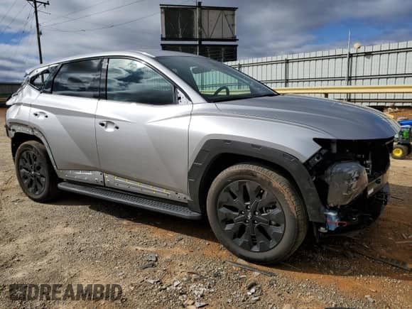 2023 Hyundai Tucson N Line z VIN KM8JFCAEXPU183713, wystawiony jako Copart lot #47737875 z przebiegiem 9 915 mil mil oraz Szkoda całkowita • Salvage title. Historia ofert i sprzedaży dostępna na DreamBid. Obrazek 4.