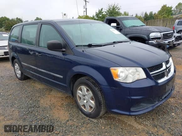 2013 Dodge Grand Caravan SE with VIN 2C4RDGBG2DR710415, listed as a IAAI auction lot 43196177 with 127,974 mi miles and . Bid and sale history available at DreamBid. Image 1.