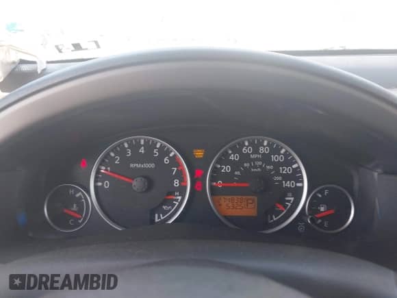 2005 Nissan Pathfinder LE with VIN 5N1AR18U65C740421, listed as a IAAI auction lot 42926167 with 274,838 mi miles and . Bid and sale history available at DreamBid. Image 7.