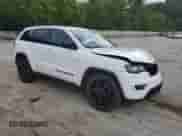 2019 Jeep Grand Cherokee Upland z VIN 1C4RJFAG6KC590726, wystawiony jako Copart lot #64311365 z przebiegiem 93 264 mil mil oraz Szkoda całkowita • Salvage title. Historia ofert i sprzedaży dostępna na DreamBid. Obrazek 4.