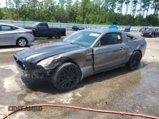 2013 Ford Mustang GT z VIN 1ZVBP8CF9D5261068, wystawiony jako Copart lot #65692075 z przebiegiem 192 952 mil mil oraz Szkoda całkowita • Salvage title. Historia ofert i sprzedaży dostępna na DreamBid. Obrazek 1.