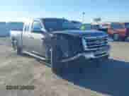 2012 GMC Sierra 1500 SLE z VIN 1GTR1VE06CZ276774, wystawiony jako IAAI lot #41114600 z przebiegiem 155 419 mil mil oraz . Historia ofert i sprzedaży dostępna na DreamBid. Obrazek 1.