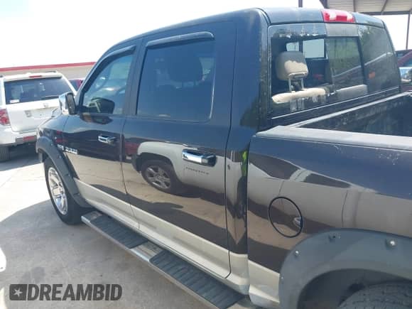 2010 Dodge 1500 SLT with VIN 1D7RB1CT6AS228660, listed as a IAAI auction lot 42882307 with 285,013 mi miles and . Bid and sale history available at DreamBid. Image 14.