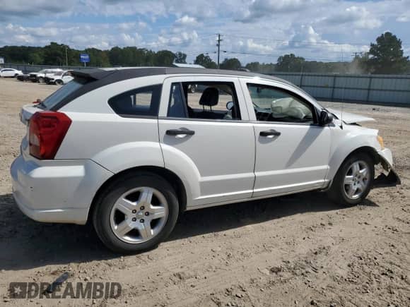 2008 Dodge Caliber SXT with VIN 1B3HB48BX8D786275, listed as a Copart auction lot 85390385 with 250,585 mi miles and Salvage title. Bid and sale history available at DreamBid. Image 3.