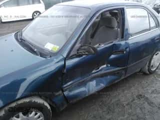 2001 Chevrolet Prizm с VIN 1Y1SK52881Z435232, выставлен на аукционе IAAI как лот 24685859 с пробегом 183 632 миль миль и . История ставок и продаж доступна на DreamBid. Изображение 6.