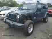 2007 Jeep Wrangler Unlimited Sahara z VIN 1J4GA59107L120503, wystawiony jako Copart lot #62967165 z przebiegiem 108 035 mil mil oraz Szkoda całkowita • Salvage title. Historia ofert i sprzedaży dostępna na DreamBid. Obrazek 1.