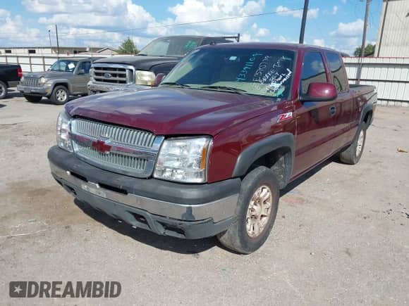 2004 Chevrolet Silverado 1500 LS с VIN 1GCEK19T24E370779, выставлен на аукционе IAAI как лот 43391109 с пробегом Не указан миль и . История ставок и продаж доступна на DreamBid. Изображение 2.