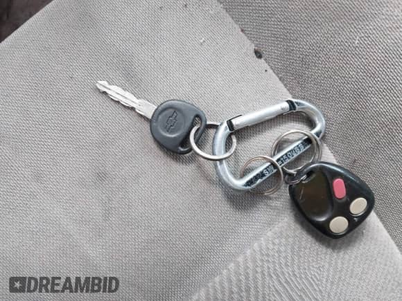 2006 Chevrolet TrailBlazer LT с VIN 1GNDS13S162301055, выставлен на аукционе IAAI как лот 43056866 с пробегом 244 542 миль миль и . История ставок и продаж доступна на DreamBid. Изображение 11.