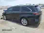 2024 Toyota Sienna Platinum с VIN 5TDERKEC8RS224914, выставлен на аукционе Copart как лот 65552915 с пробегом 11 438 миль миль и Списание • Salvage title. История ставок и продаж доступна на DreamBid. Изображение 2.