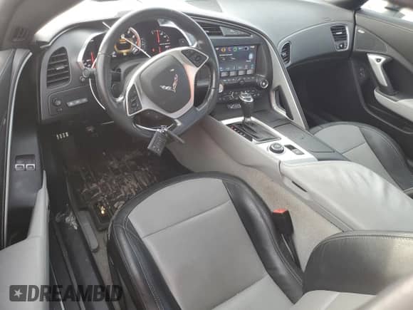 2016 Chevrolet Corvette 2LT с VIN 1G1YD2D75G5110574, выставлен на аукционе Copart как лот 64727005 с пробегом 54 652 миль миль и Чистый • Clean title. История ставок и продаж доступна на DreamBid. Изображение 8.