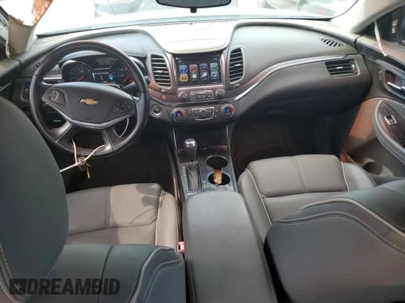 2018 Chevrolet Impala Premier z VIN 2G1125S37J9140906, wystawiony jako Copart lot #57566225 z przebiegiem 48 494 mil mil oraz Szkoda całkowita • Salvage title. Historia ofert i sprzedaży dostępna na DreamBid. Obrazek 8.
