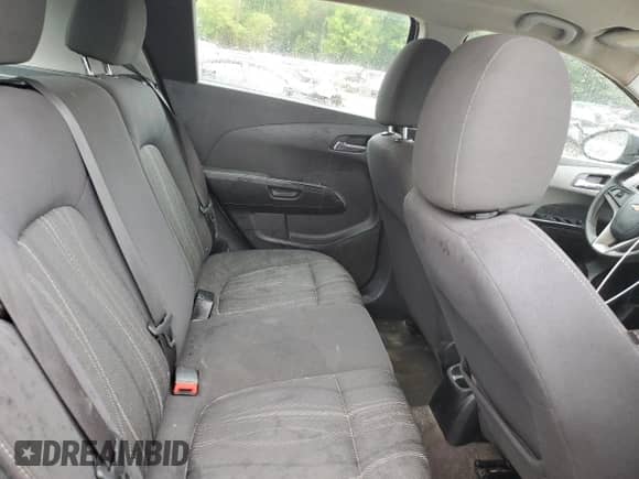 2016 Chevrolet Sonic LT с VIN 1G1JC6SG1G4121379, выставлен на аукционе Copart как лот 80841695 с пробегом 105 463 миль миль и Списание • Salvage title. История ставок и продаж доступна на DreamBid. Изображение 10.