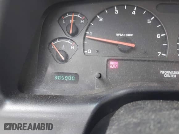 2004 Dodge Dakota SLT z VIN 1D7HL48N84S717599, wystawiony jako IAAI lot #42132810 z przebiegiem 305 900 mil mil oraz . Historia ofert i sprzedaży dostępna na DreamBid. Obrazek 7.