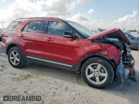 2018 Ford Explorer XLT with VIN 1FM5K7D86JGA18998, listed as a Copart auction lot 68279665 with 91,343 mi miles and Salvage title. Bid and sale history available at DreamBid. Image 4.