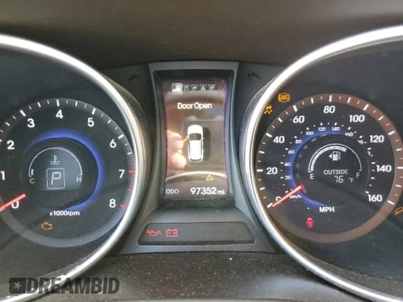 2016 Hyundai Santa Fe SE with VIN KM8SR4HF1GU139731, listed as a Copart auction lot 80222945 with 97,352 mi miles and Clean title. Bid and sale history available at DreamBid. Image 9.