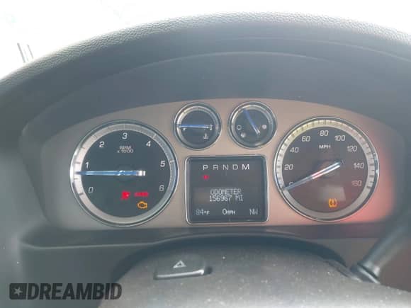 2014 Cadillac Escalade ESV Luxury с VIN 1GYS4HEF6ER130936, выставлен на аукционе IAAI как лот 42232487 с пробегом 156 967 миль миль и . История ставок и продаж доступна на DreamBid. Изображение 7.