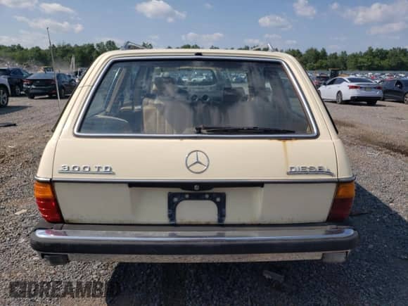 1980 Mercedes-Benz 300 с VIN 12319012019843, выставлен на аукционе Copart как лот 66558265 с пробегом 116 912 миль миль и Чистый • Clean title. История ставок и продаж доступна на DreamBid. Изображение 6.