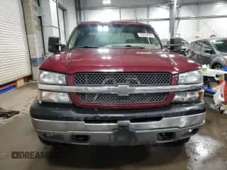 2003 Chevrolet Silverado 1500HD LS z VIN 1GCGK13UX3F145058, wystawiony jako Copart lot #42630645 z przebiegiem 230 100 mil mil oraz Szkoda całkowita • Salvage title. Historia ofert i sprzedaży dostępna na DreamBid. Obrazek 5.