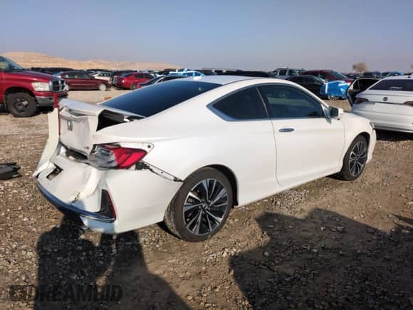 2016 Honda Accord EX-L with VIN 1HGCT2B8XGA001620, listed as a Copart auction lot 81410234 with 123,837 mi miles and Salvage title. Bid and sale history available at DreamBid. Image 3.
