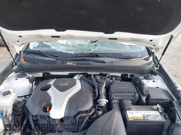 2012 Hyundai Sonata SE with VIN 5NPEC4ABXCH469141, listed as a IAAI auction lot 42788098 with 104,642 mi miles and . Bid and sale history available at DreamBid. Image 10.