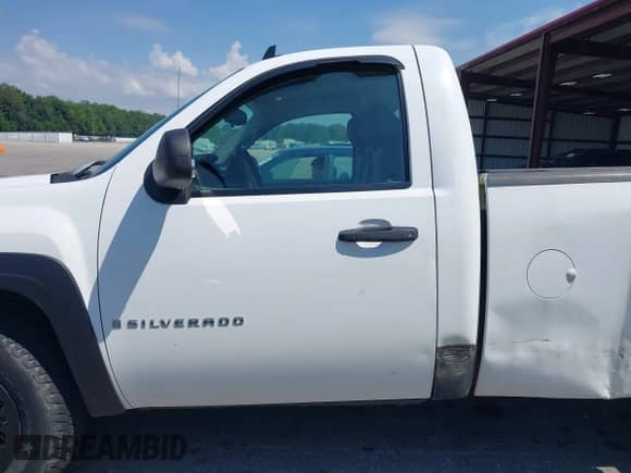 2008 Chevrolet Silverado 1500 Work Truck with VIN 1GCEK14X38Z133503, listed as a IAAI auction lot 42824742 with 166,044 mi miles and . Bid and sale history available at DreamBid. Image 15.