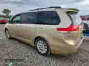 2011 Toyota Sienna XLE with VIN 5TDYK3DC6BS029912, listed as a Copart auction lot 80886585 with 220,028 mi miles and Salvage title. Bid and sale history available at DreamBid. Image 2.