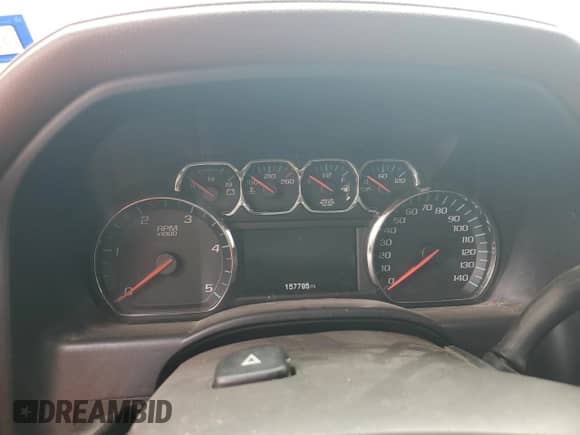 2015 Chevrolet Silverado 3500HD High Country с VIN 1GC4K1E8XFF578192, выставлен на аукционе Copart как лот 82911134 с пробегом 157 795 миль миль и Списание • Salvage title. История ставок и продаж доступна на DreamBid. Изображение 9.