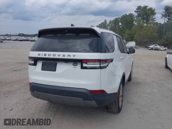 2019 Land Rover Discovery SE with VIN SALRG2RV6KA093982, listed as a IAAI auction lot 43298776 with 97,304 mi miles and . Bid and sale history available at DreamBid. Image 4.